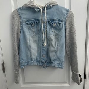 Jean jacket with grey strips on arms and hood